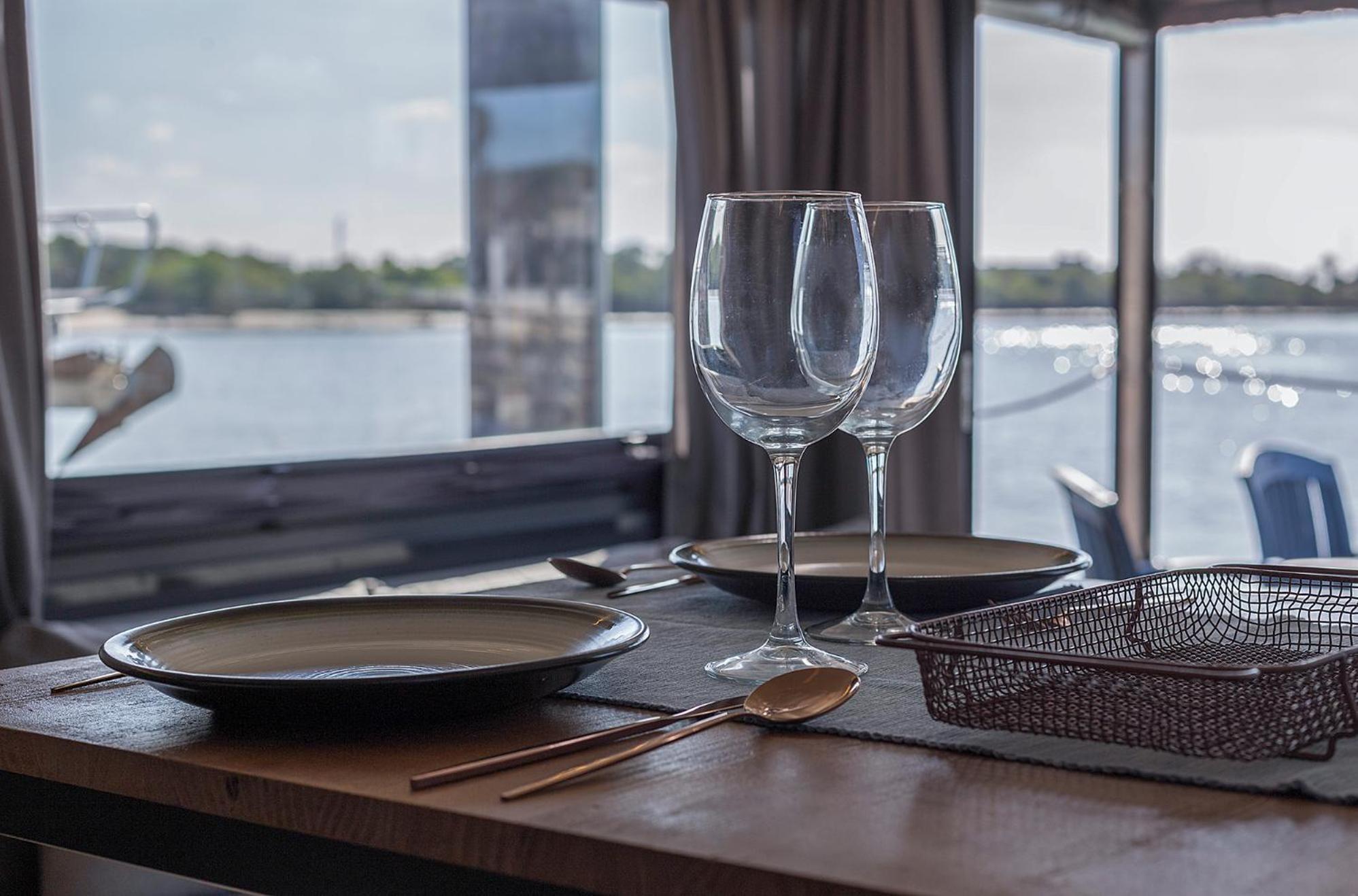 Azvalia Luxury Casa Barco New York And Texas-Unique Houseboat Experience 호텔 엘푸에르토데산타마리아 외부 사진