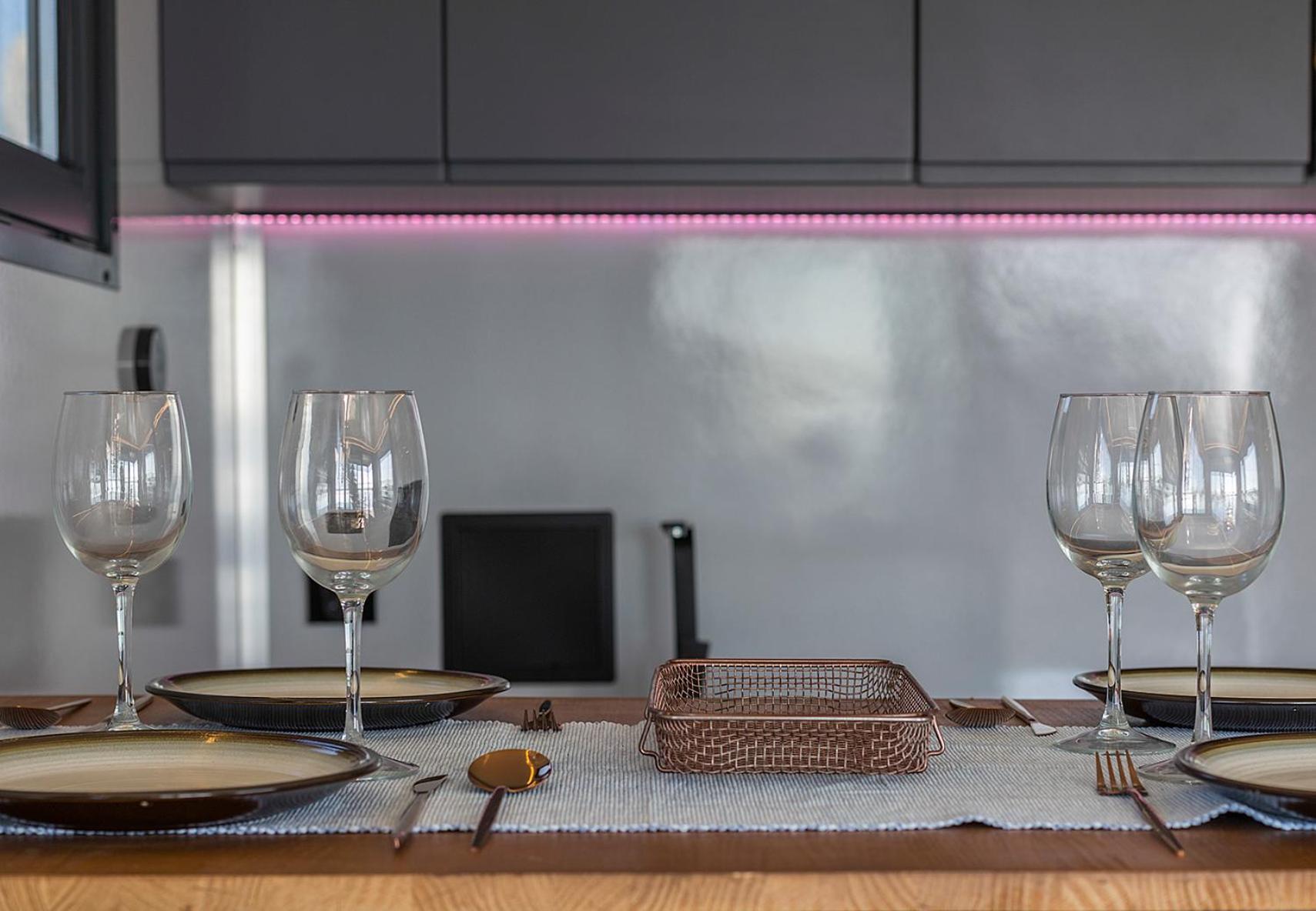 Azvalia Luxury Casa Barco New York And Texas-Unique Houseboat Experience 호텔 엘푸에르토데산타마리아 외부 사진